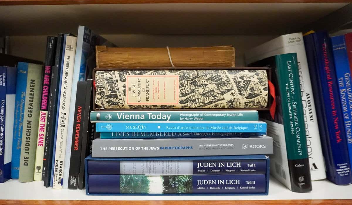 Books and research materials at the Kalikow Center